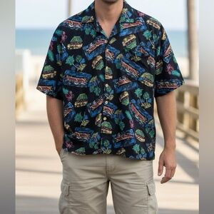 🛶🌴 Men's Black "Tropical Regatta" Hawaiian Shirt - Used, 100% Polyester